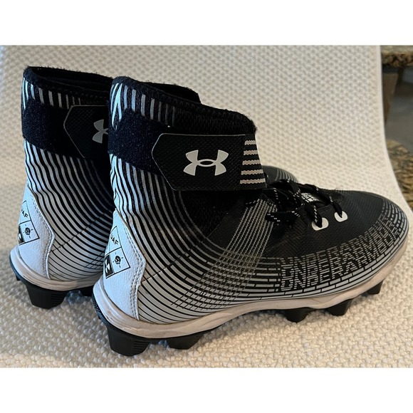 Under Armour Highlight Franchise RM Senior Football Cleats BLK/White Sz 9 - Picture 2 of 9